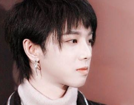 吃瓜八卦娱乐圈宋亚轩,娱乐圈的青春偶像，从音乐才子到话题焦点