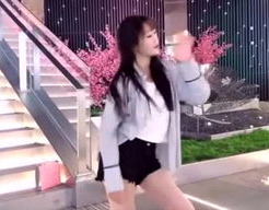 娱乐吃瓜酱衣服,揭秘明星们的时尚衣橱